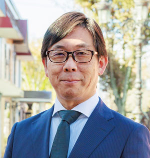 校長　鈴木研介